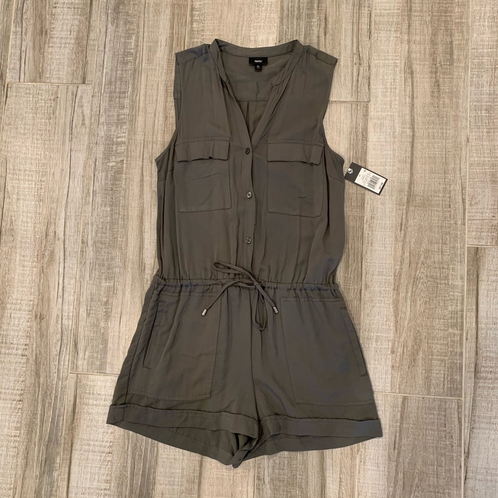 Mossimo Sleeveless Olive Green Romper M